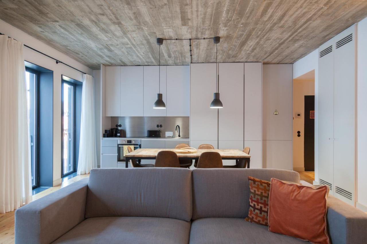 Feels Like Intendente Cozy Industrial Flat Lissabon